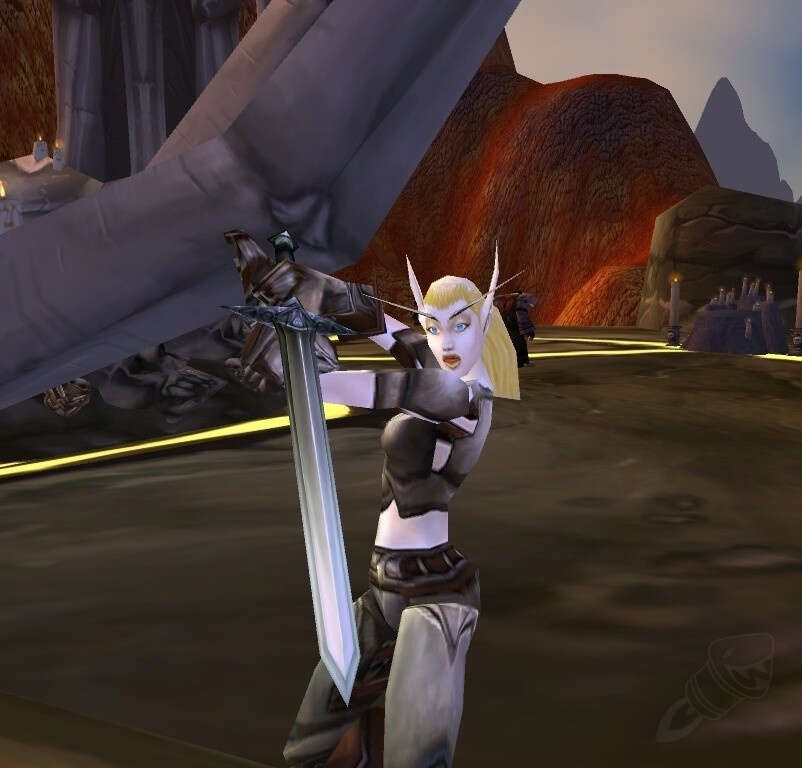 Shadowsworn Enforcer Screenshot